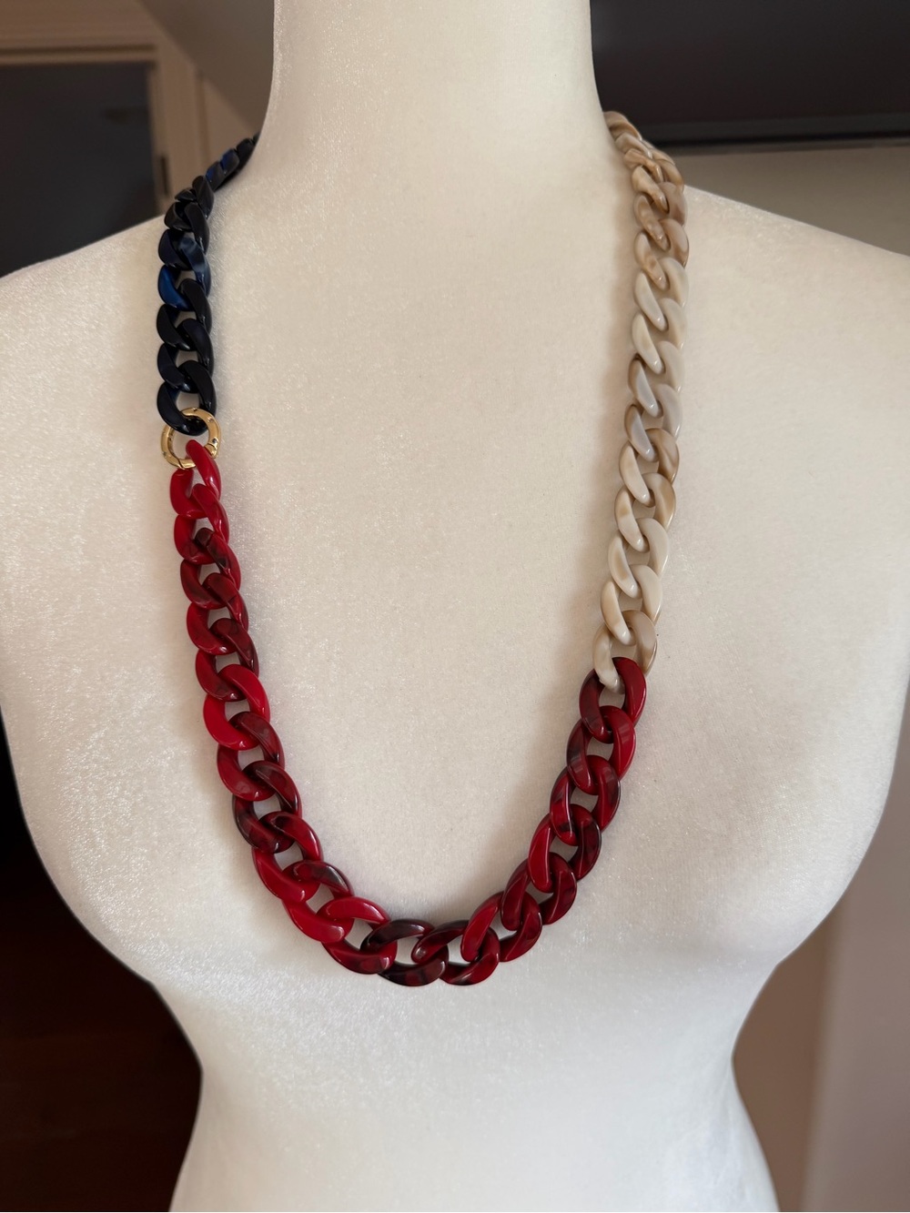 Red White & Blue chunky Acrylic Link Necklace with gold carabiner 28”
